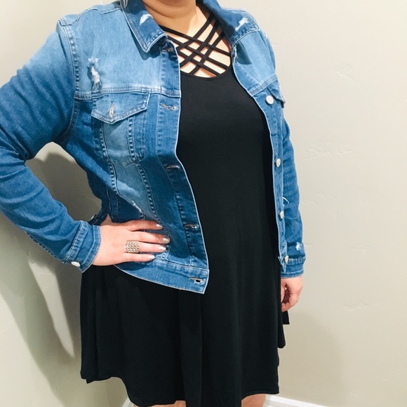 Plus Size Casual Fall Black Dress. - Picture 8 of 8